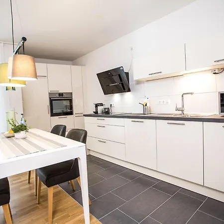 Komfortables Studio-apartment Hoechsten Friedrichshafen