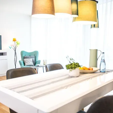 Komfortables Studio-apartment Hoechsten アパート *